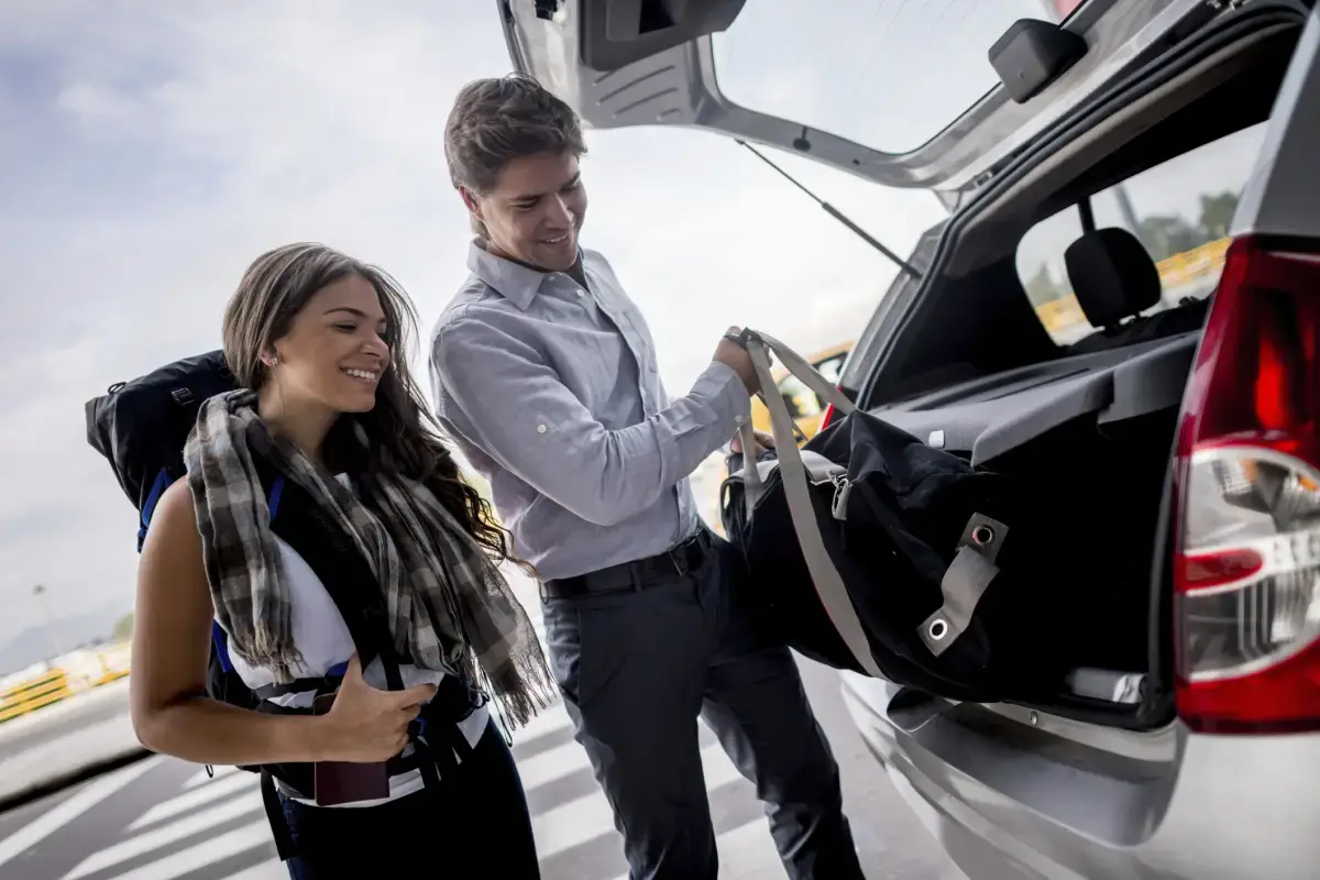 Privater Flughafentransfer vom Flughafen Charles de Gaulle ins Stadtzentrum von Paris